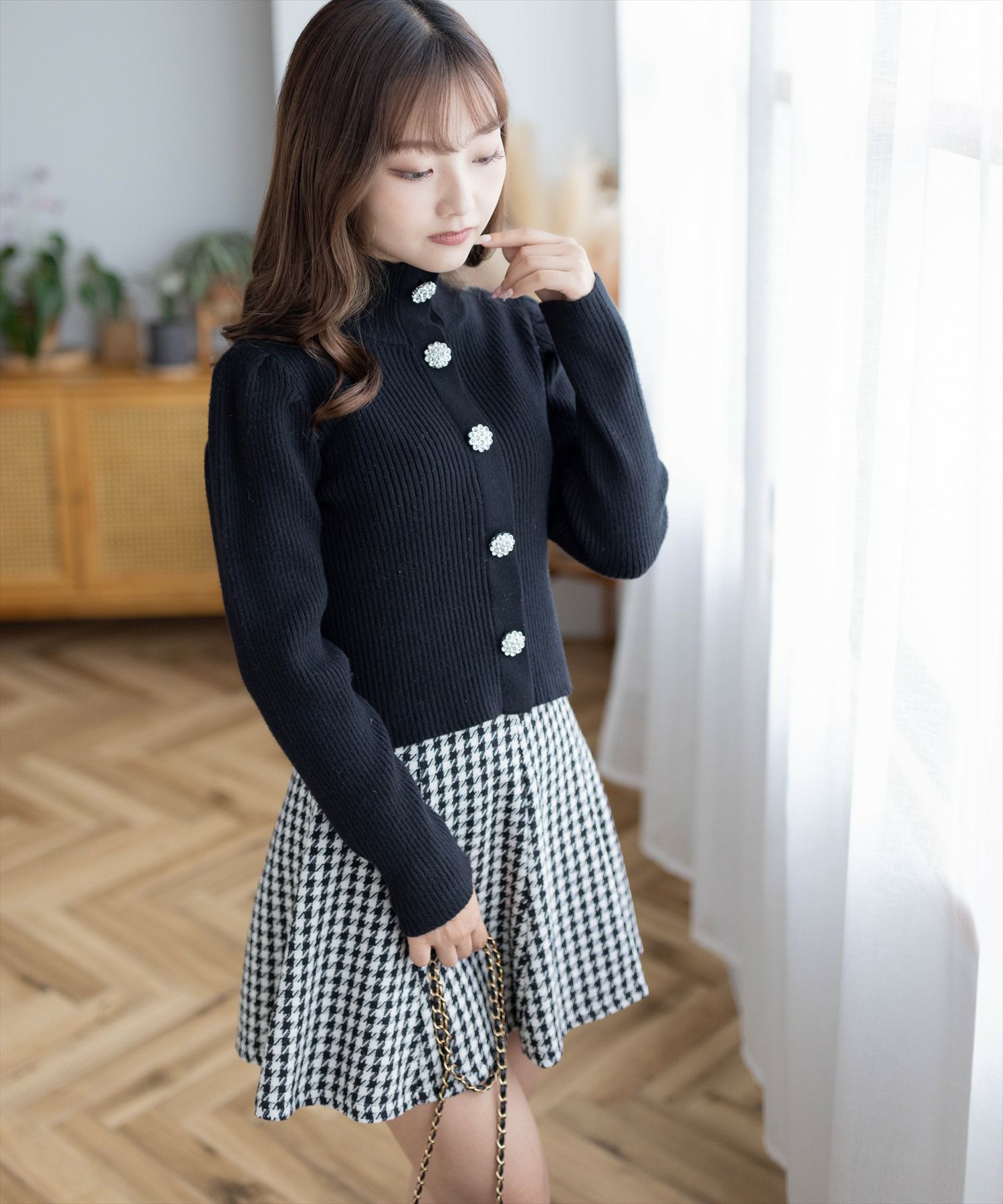 girlish パワショルカットソー 黒とグレー トップス
