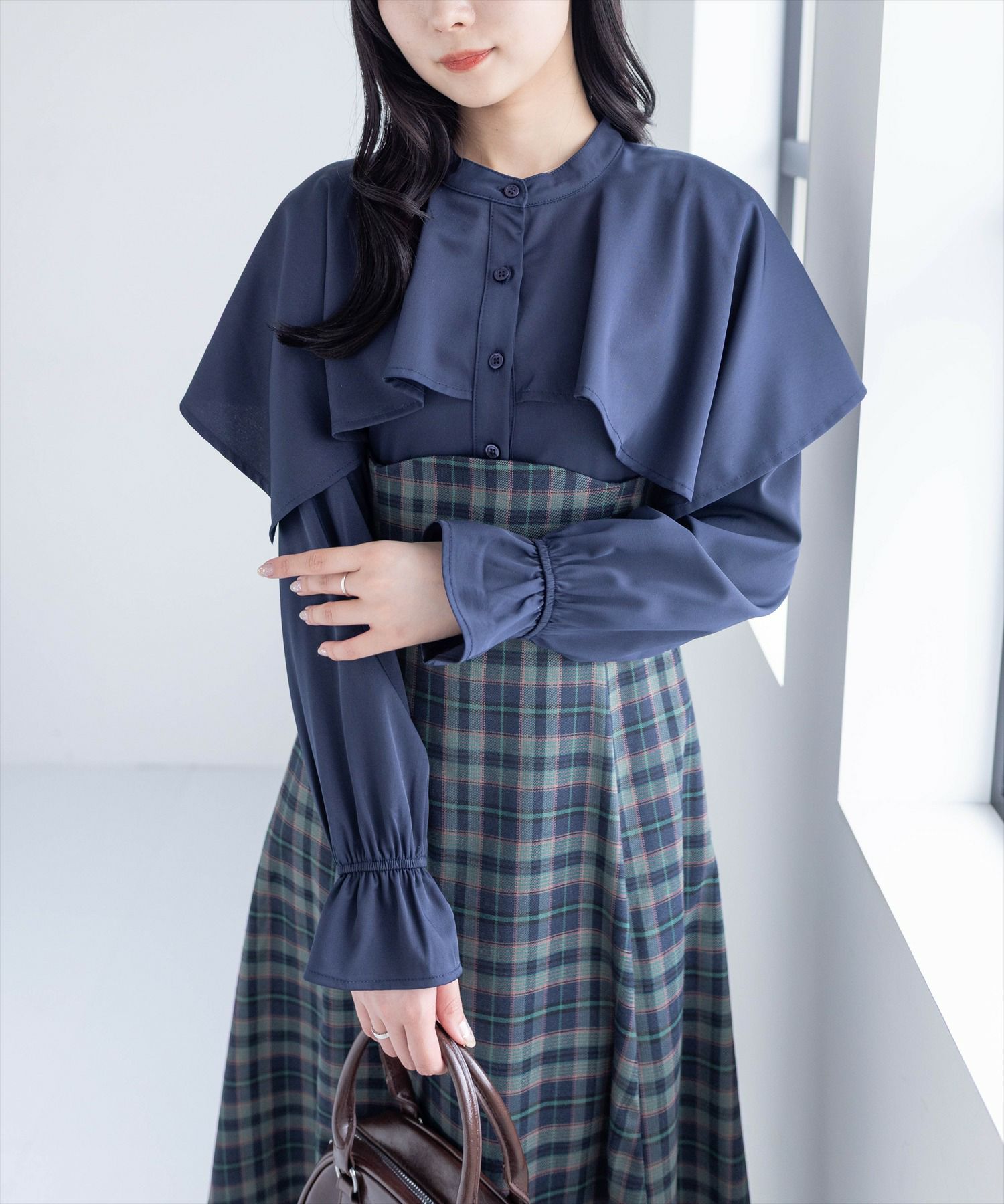 BLUE LABEL CRESTBRIDGE（ブルーレーベルクレストブリッジ）の