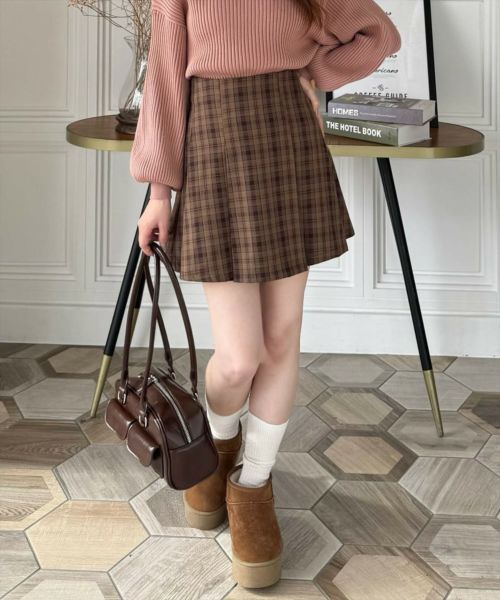 clear≪再入荷≫インパン付きボックスプリーツミニスカート
