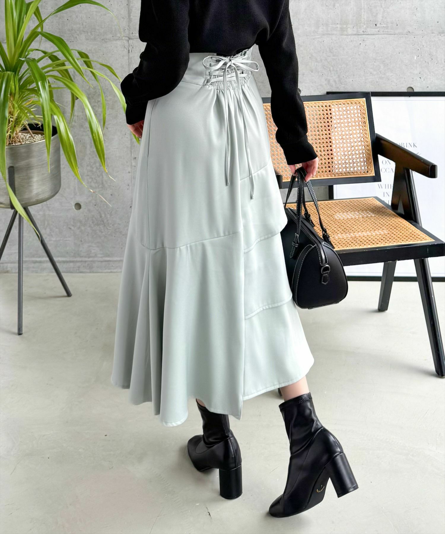 CLEAR BASIC≪SS新作≫バックスピンドルアシンメトリーロングスカート 