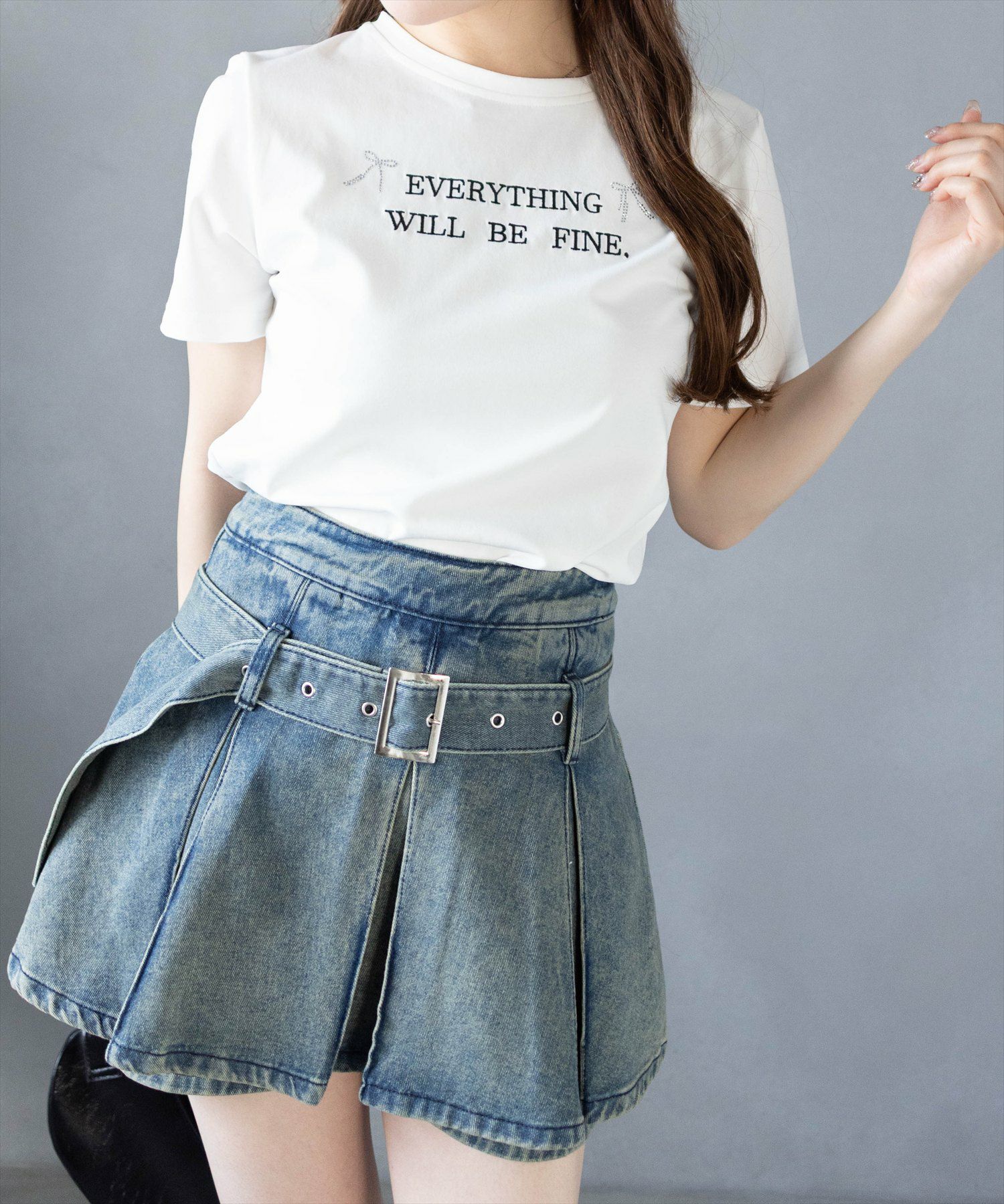 clear≪WEB先行販売/SS新作≫ラインストーンリボンロゴTシャツ