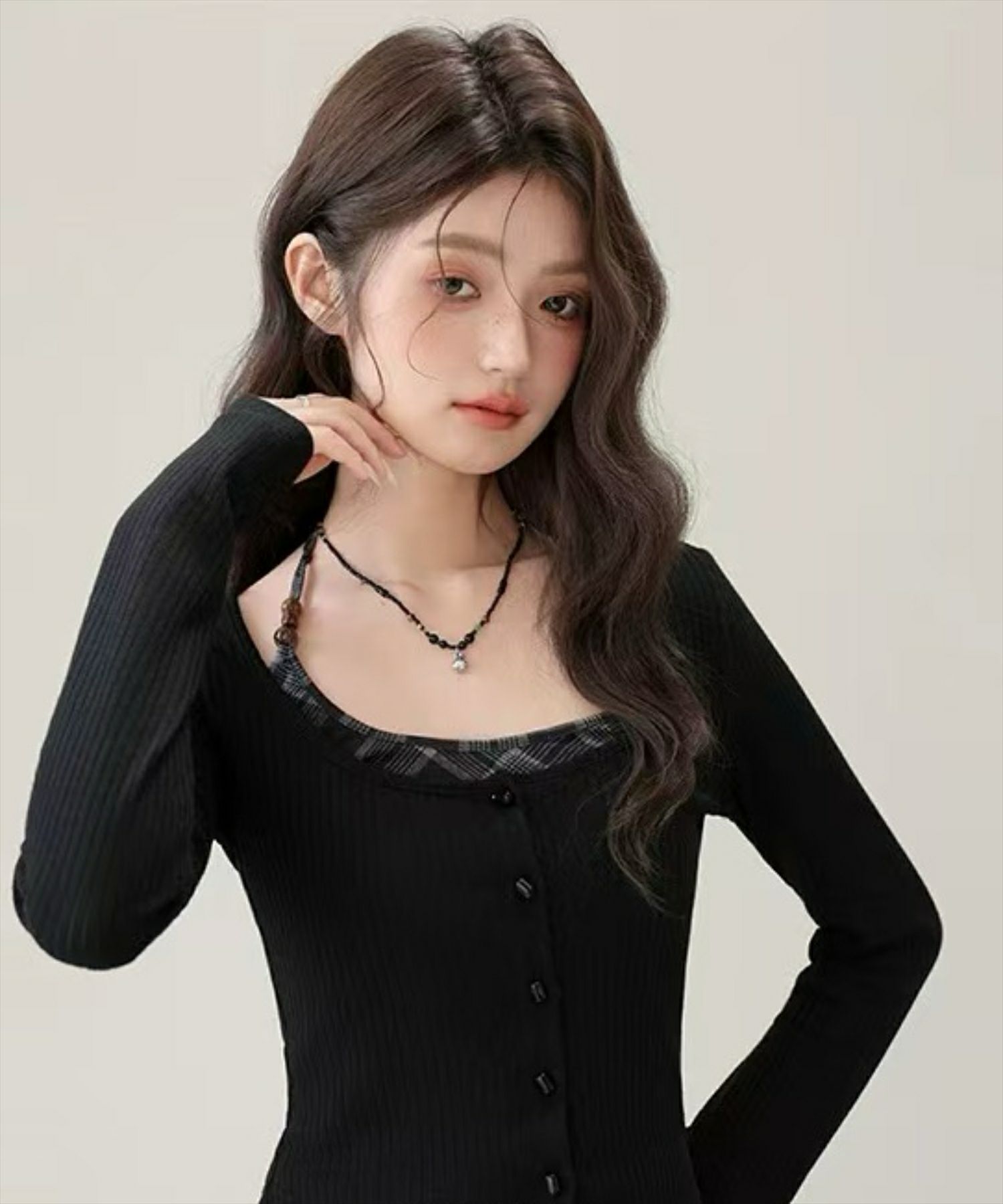 【イデアルーチェ】♡ ELLE ♡ カットソー♡ブラック♡新品未使用♡ iDea Luce イデアルーチェ (@idealuce_official) • Instagram