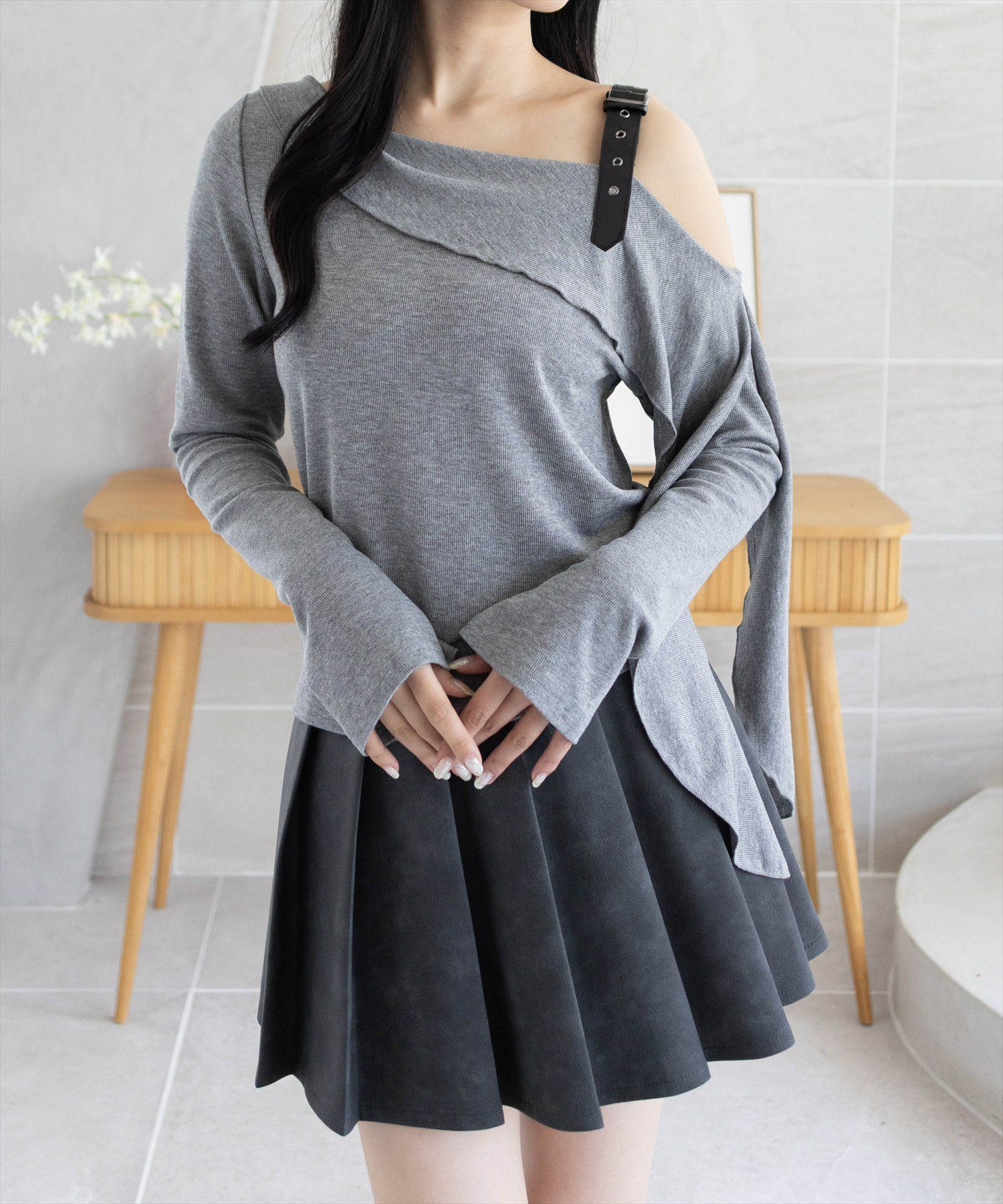 mideal バルーンワンショルダートップス チャコールグレー mideal ブラウス シャツ balloon one shoulder tops / バルーン