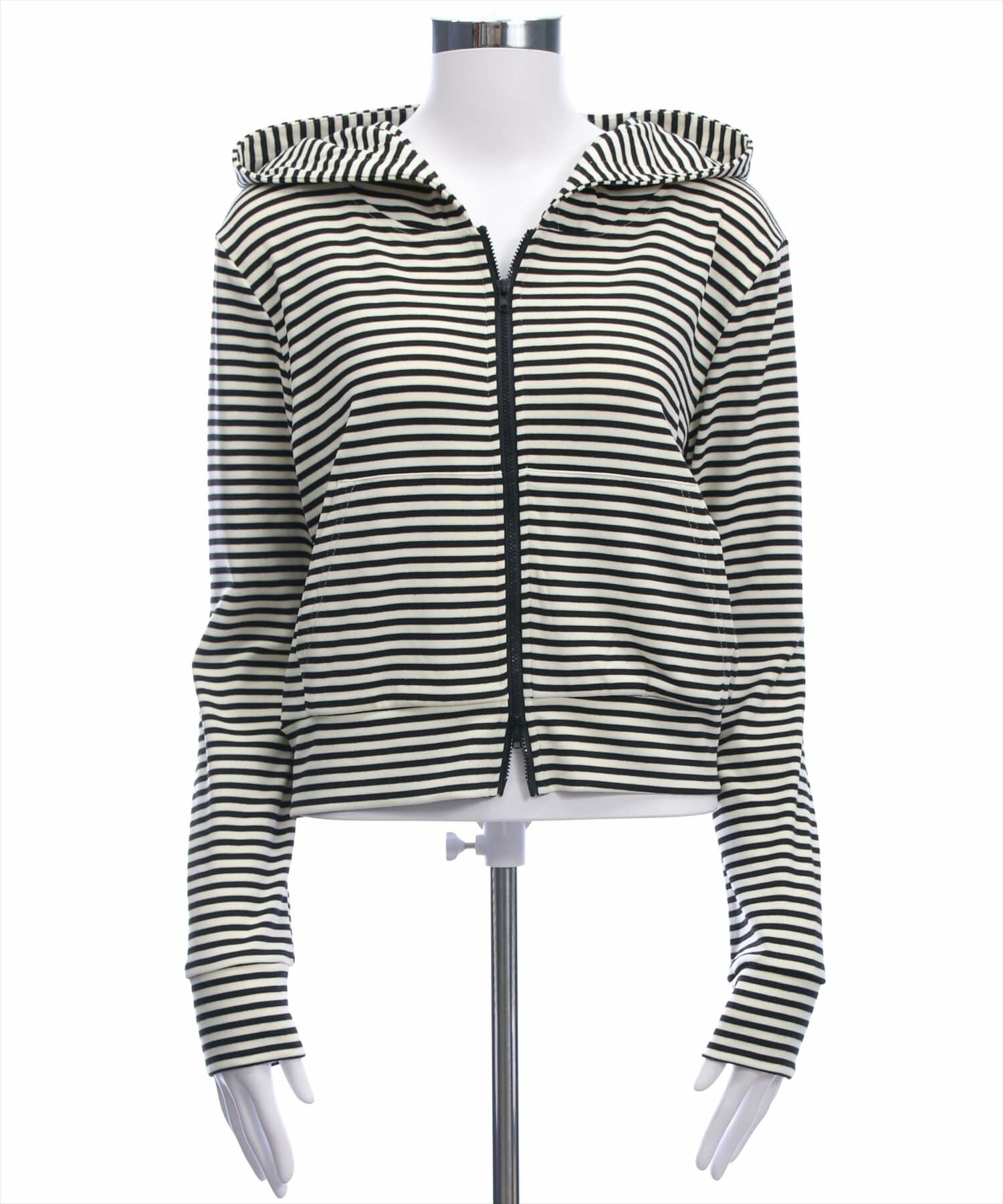 アイボリー×ブラック