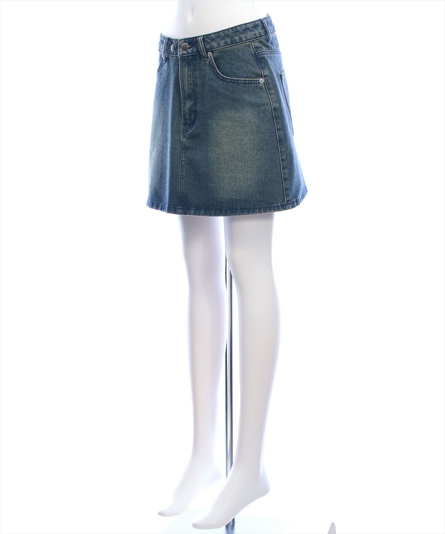 Levi's 550 デニムミニスカート 2点セット Levi's（リーバイス）の「Levi's（リーバイス）ICON SKIRT