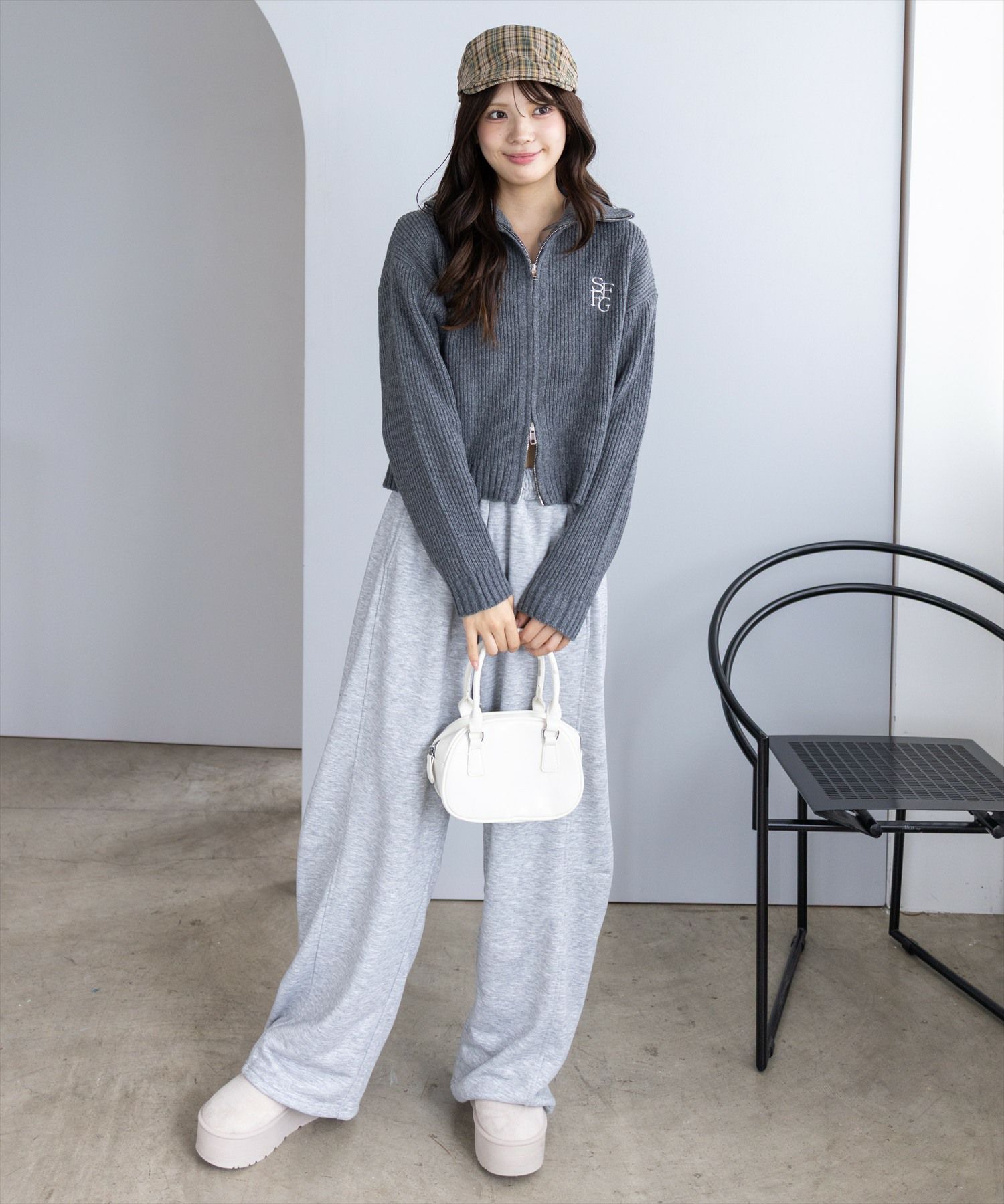 161cm/ベージュ