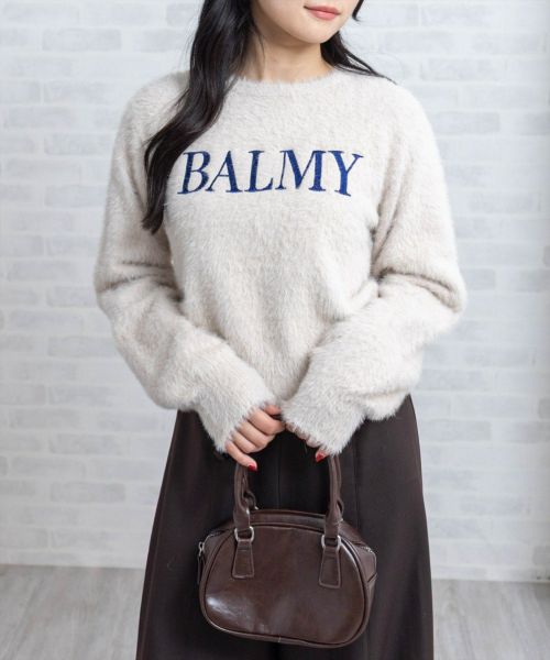 clear≪WEB先行販売/AW新作≫フェザー刺繍ロゴニットトップス