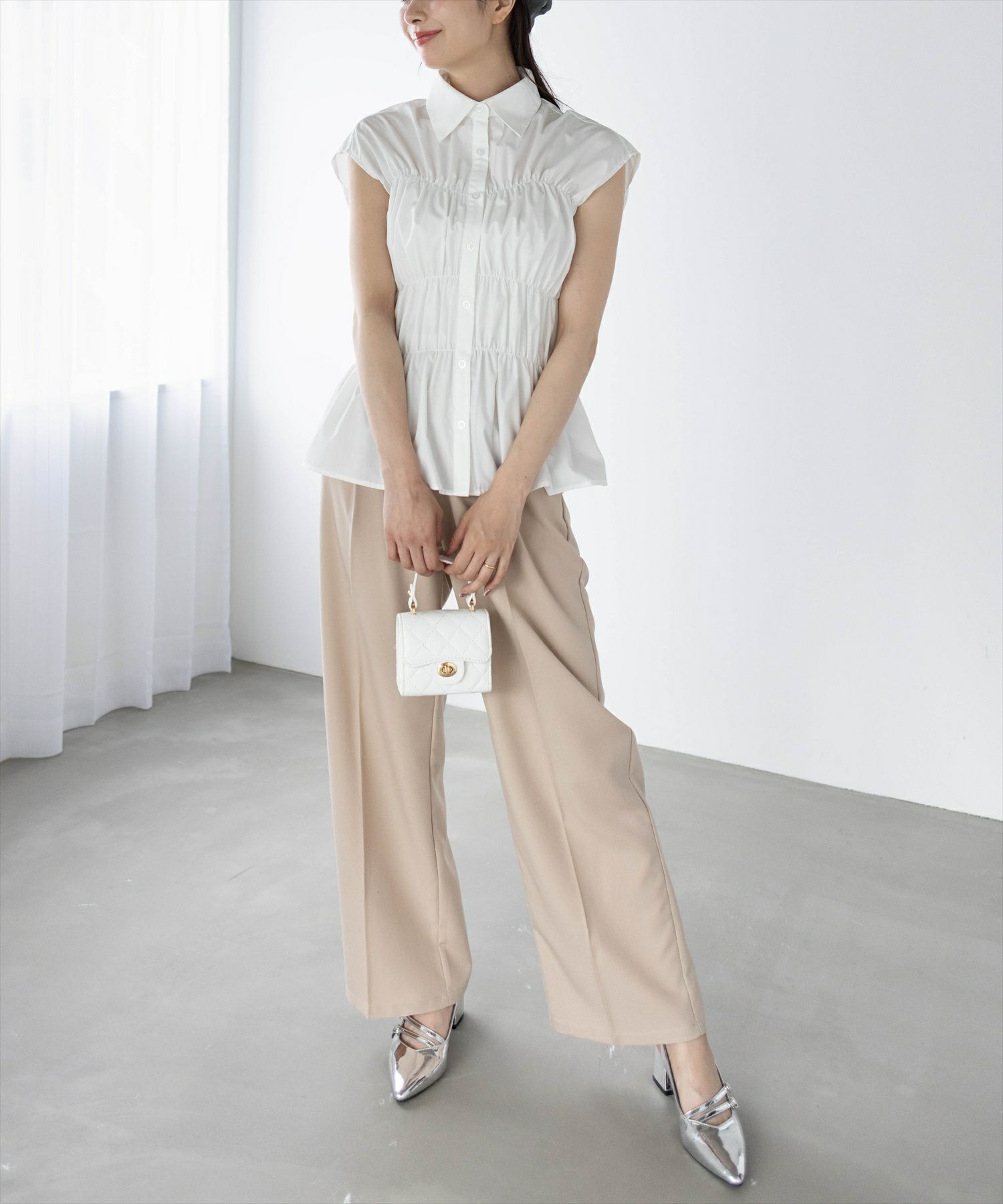 165cm/ベージュ着用