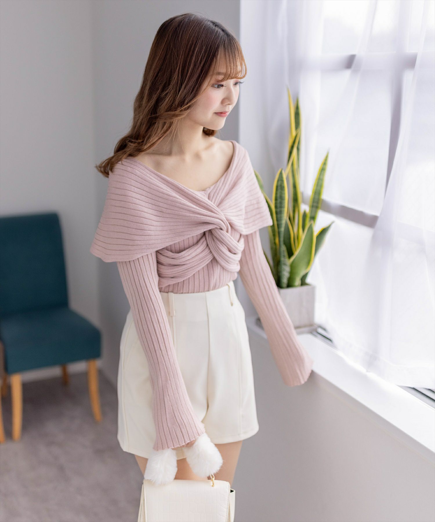 158cm/アイボリー着用