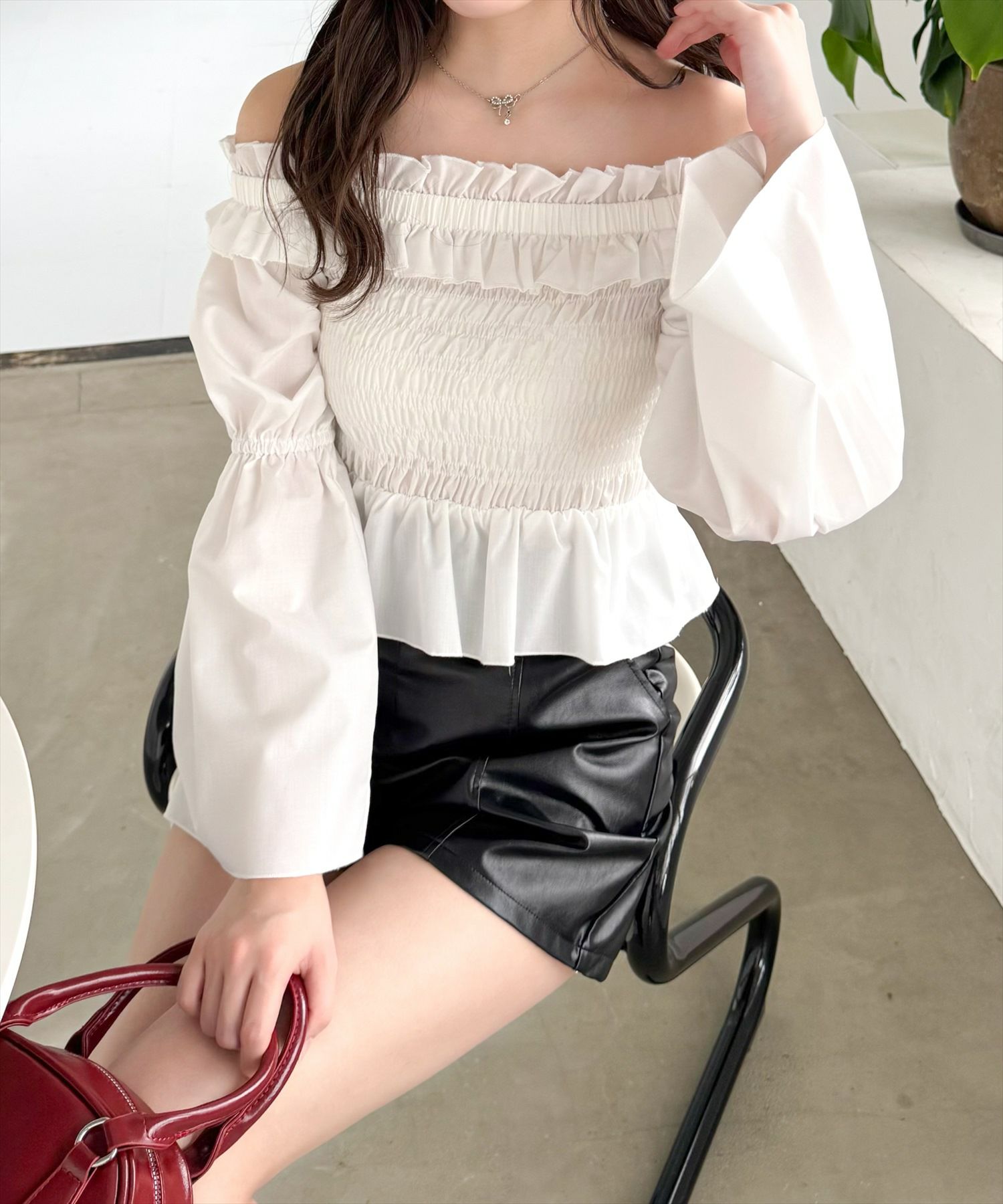 161cm/オフホワイト着用