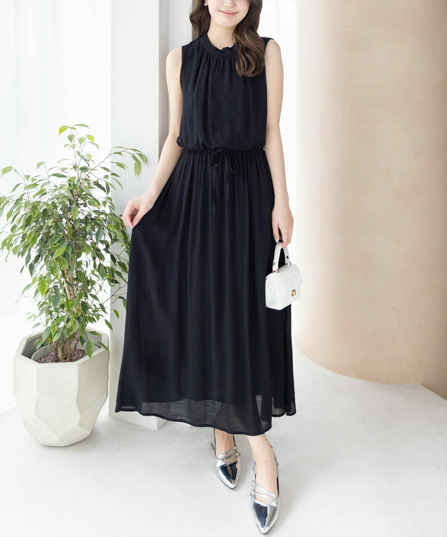 CLEAR BASIC ウエスト切替ノースリーブワンピース[CL9104