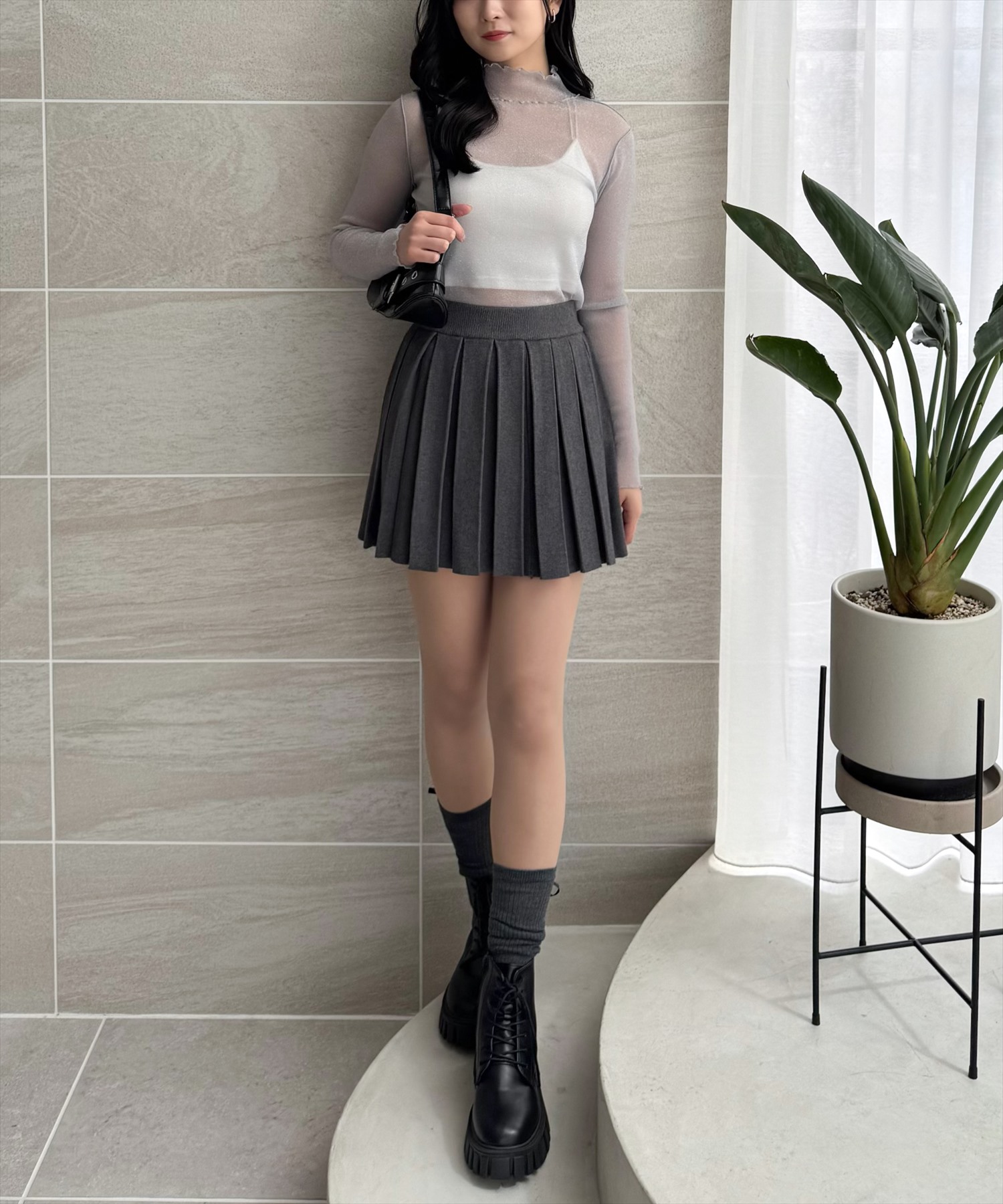 162cm/オフホワイトフラワー着用