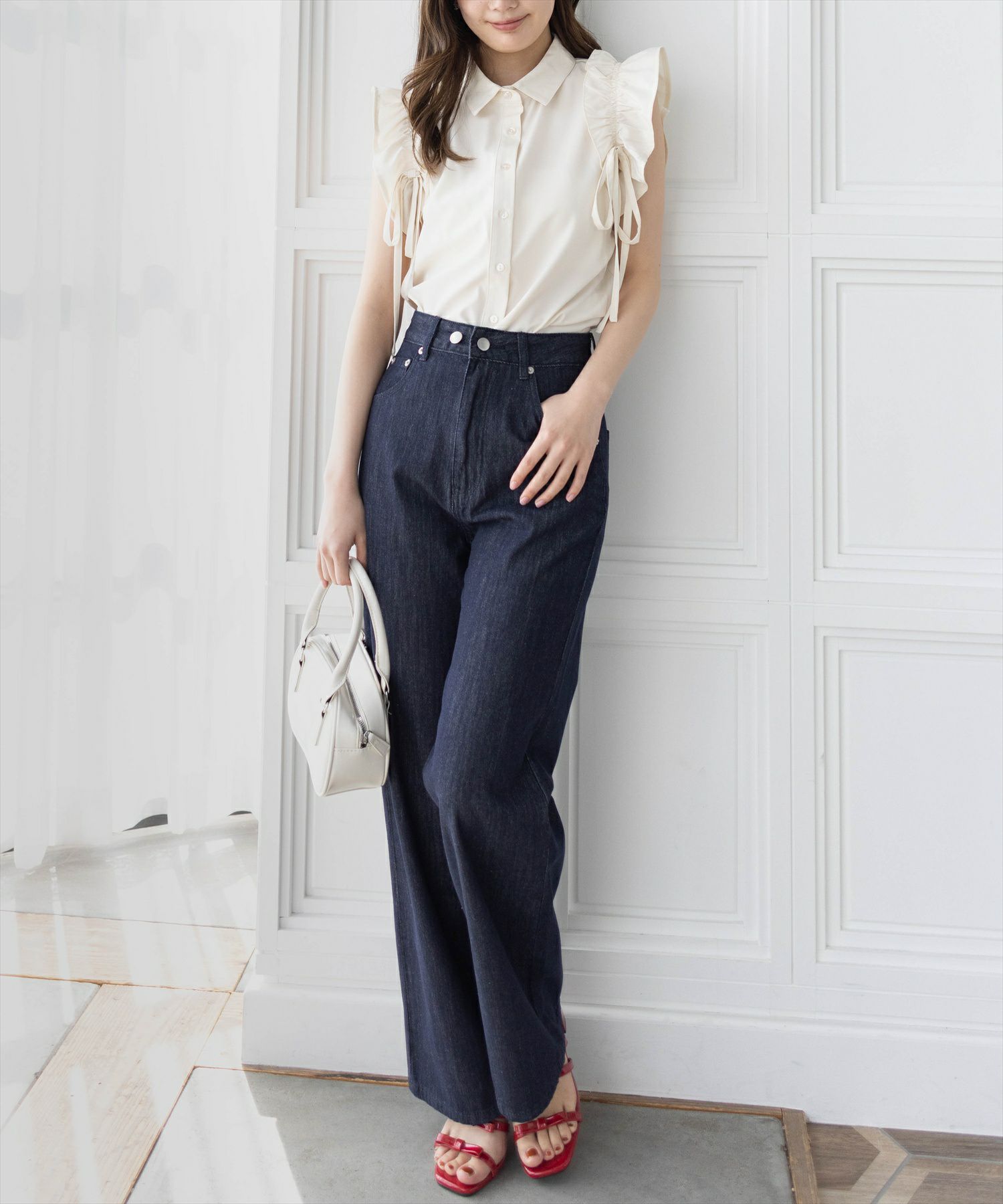 161cm/アイボリー着用