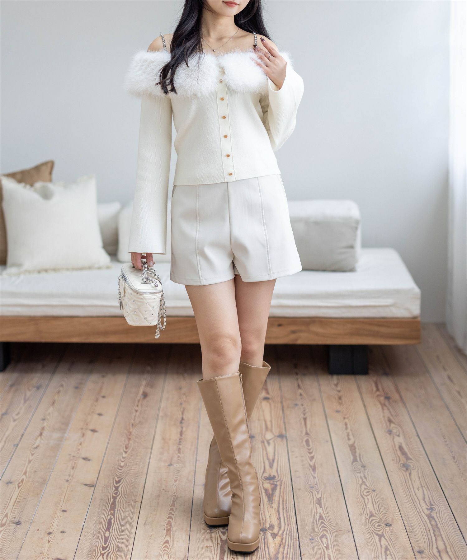 165cm/アイボリー着用