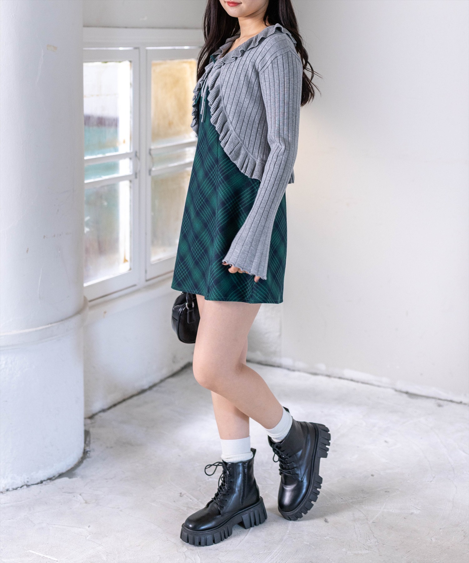 162cm/ブラック×チェック着用