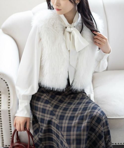 CLEAR BASIC≪AW新作≫ショート丈ファーベスト[CL9067] | レディース