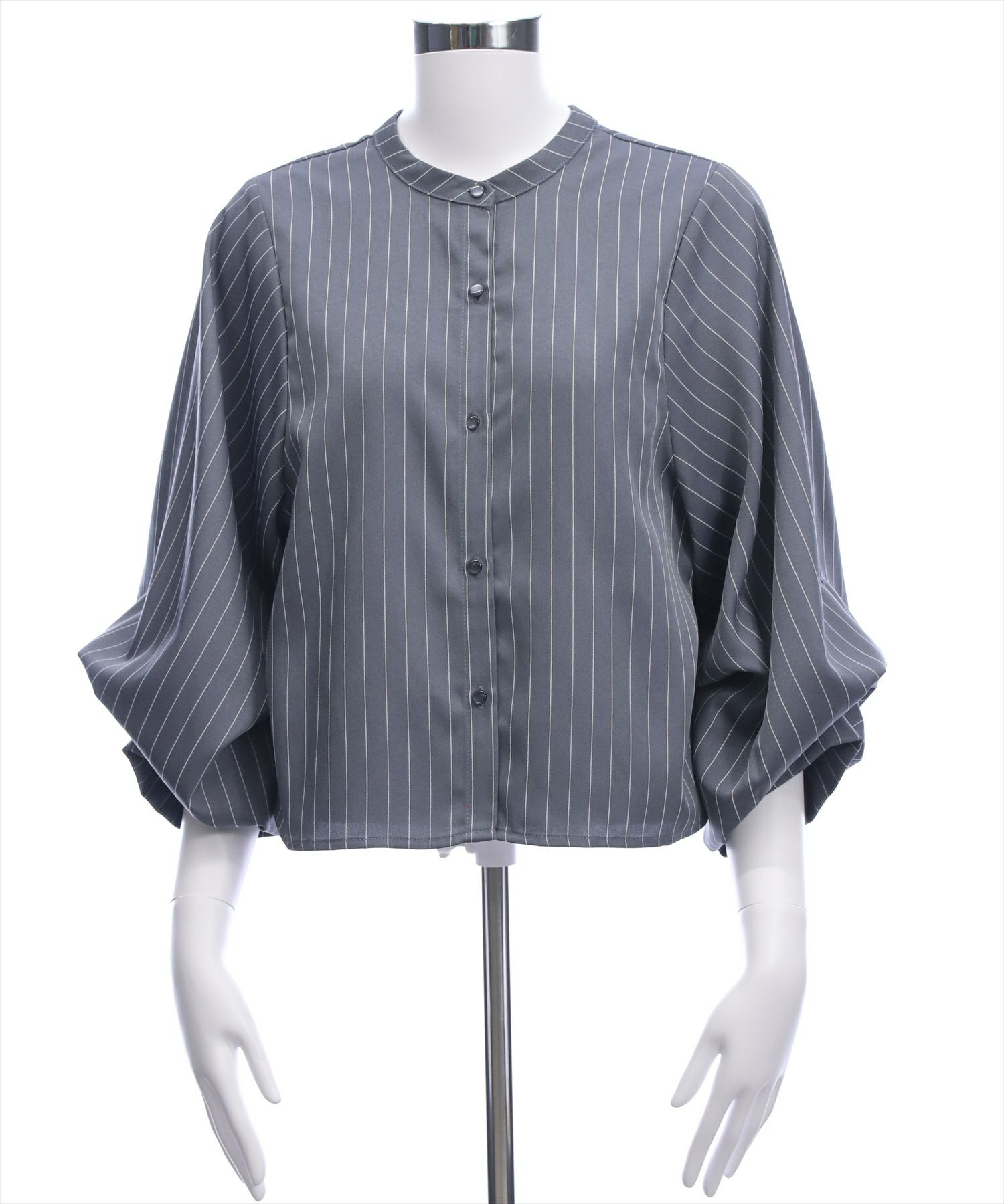 チャコールグレー