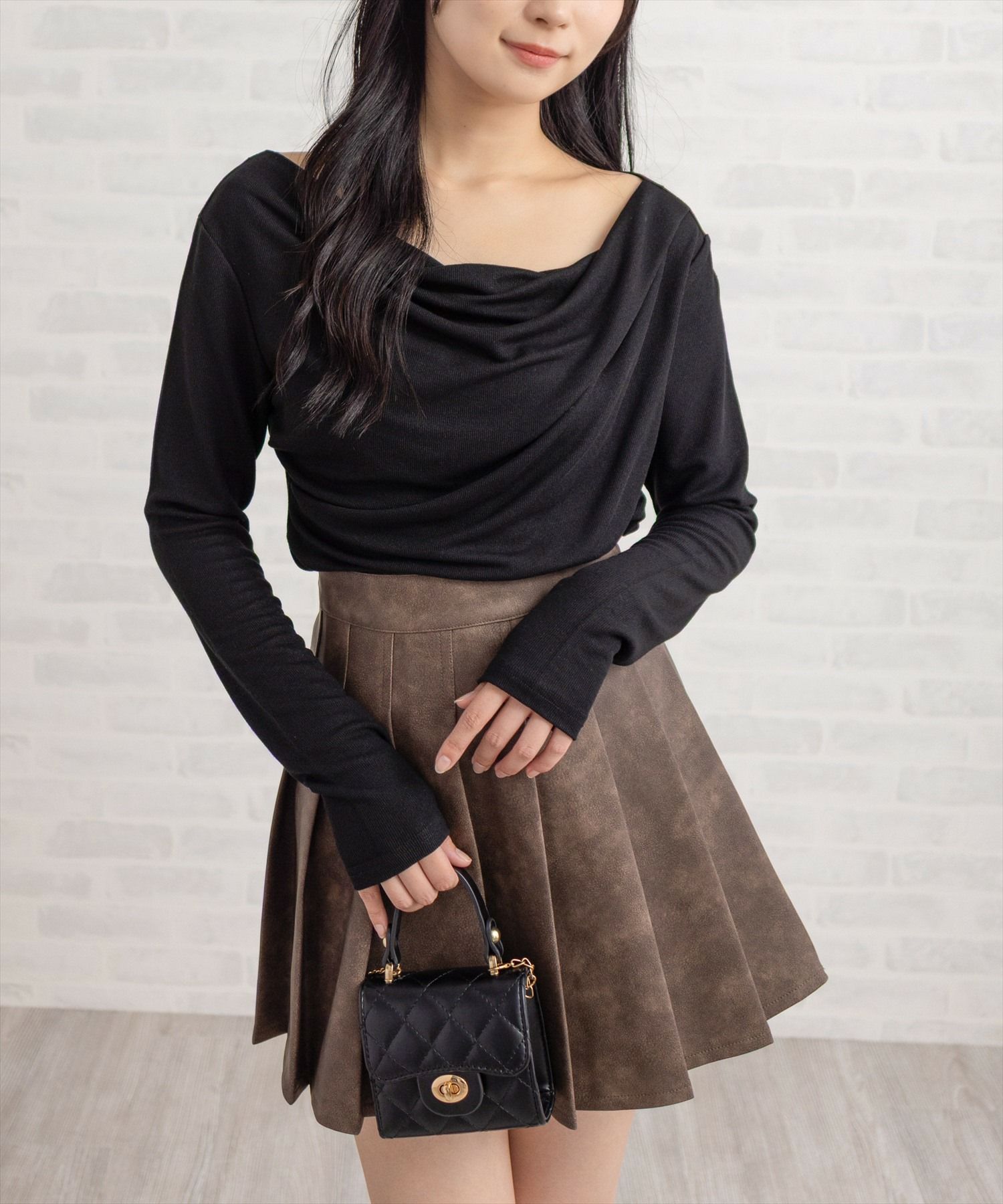 CLEAR BASIC ドレープデザイン長袖カットソートップス[CL9410