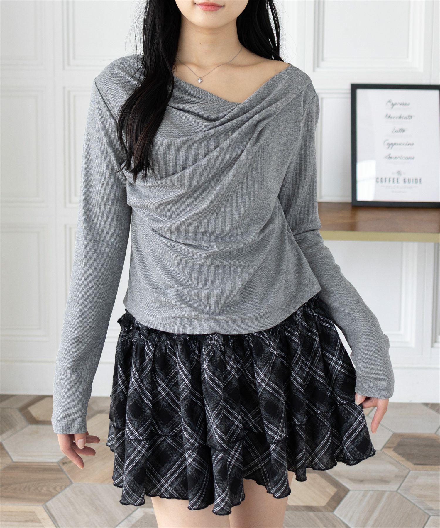 CLEAR BASIC ドレープデザイン長袖カットソートップス[CL9410