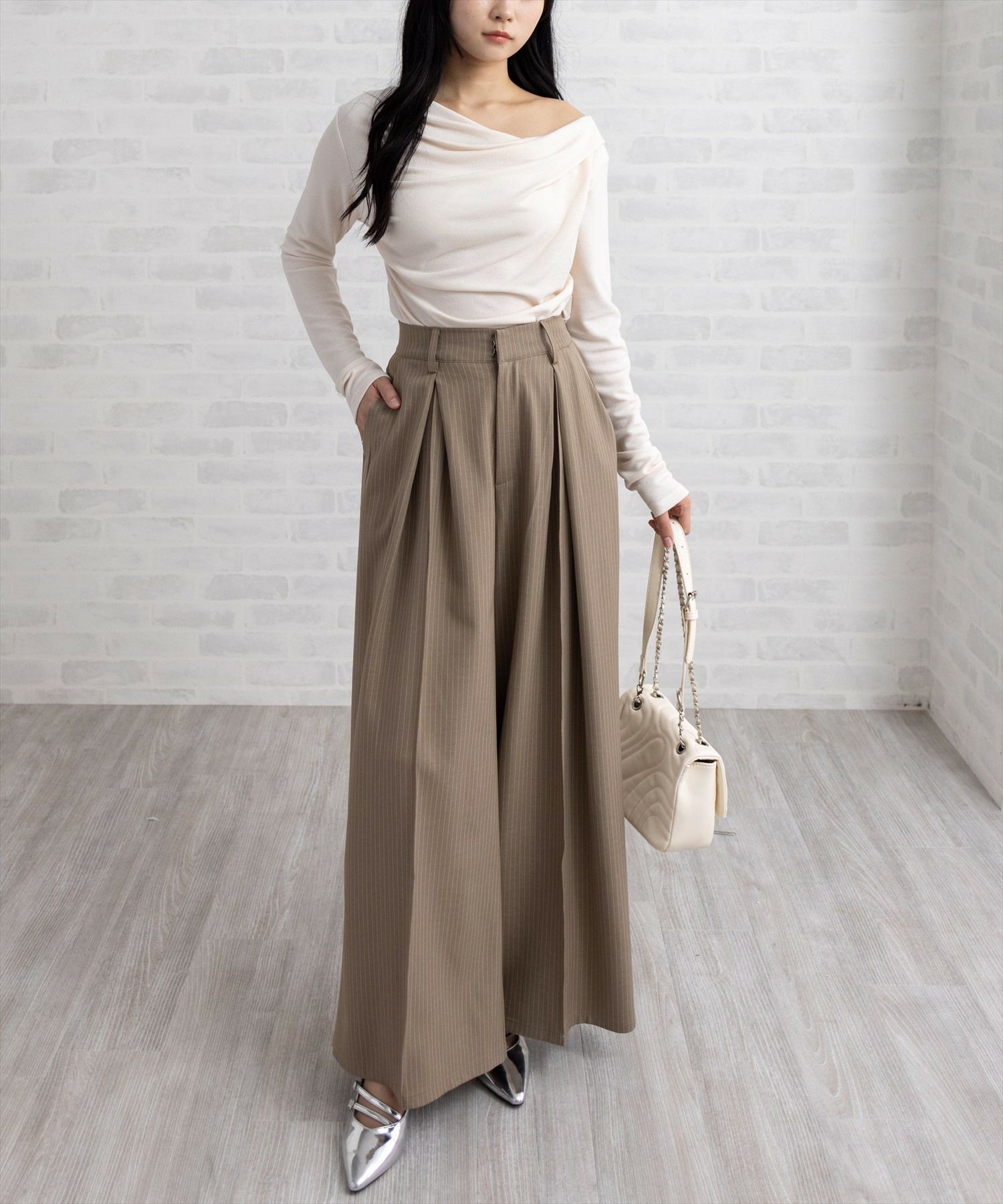 162㎝/アイボリー