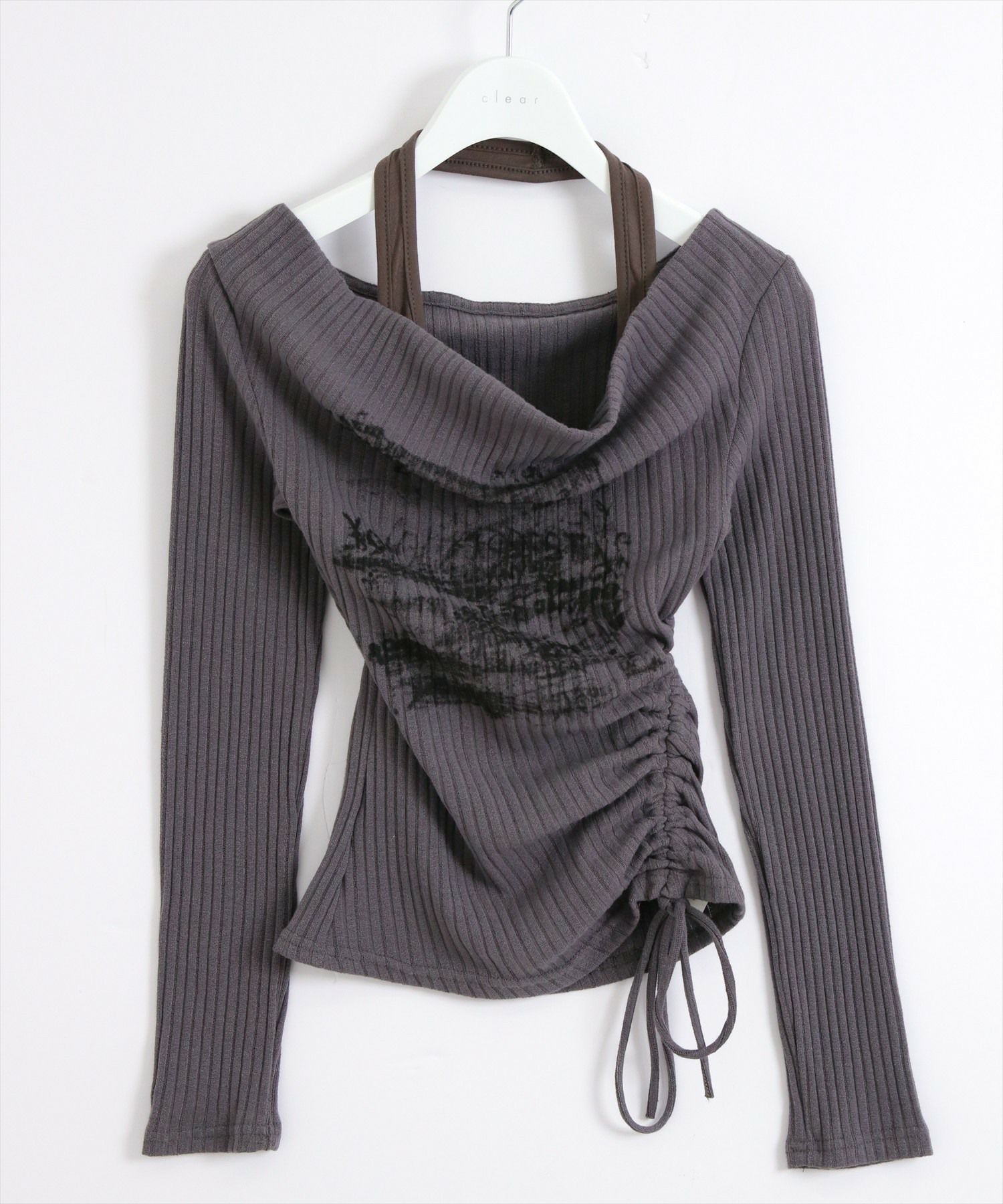 チャコールグレー	