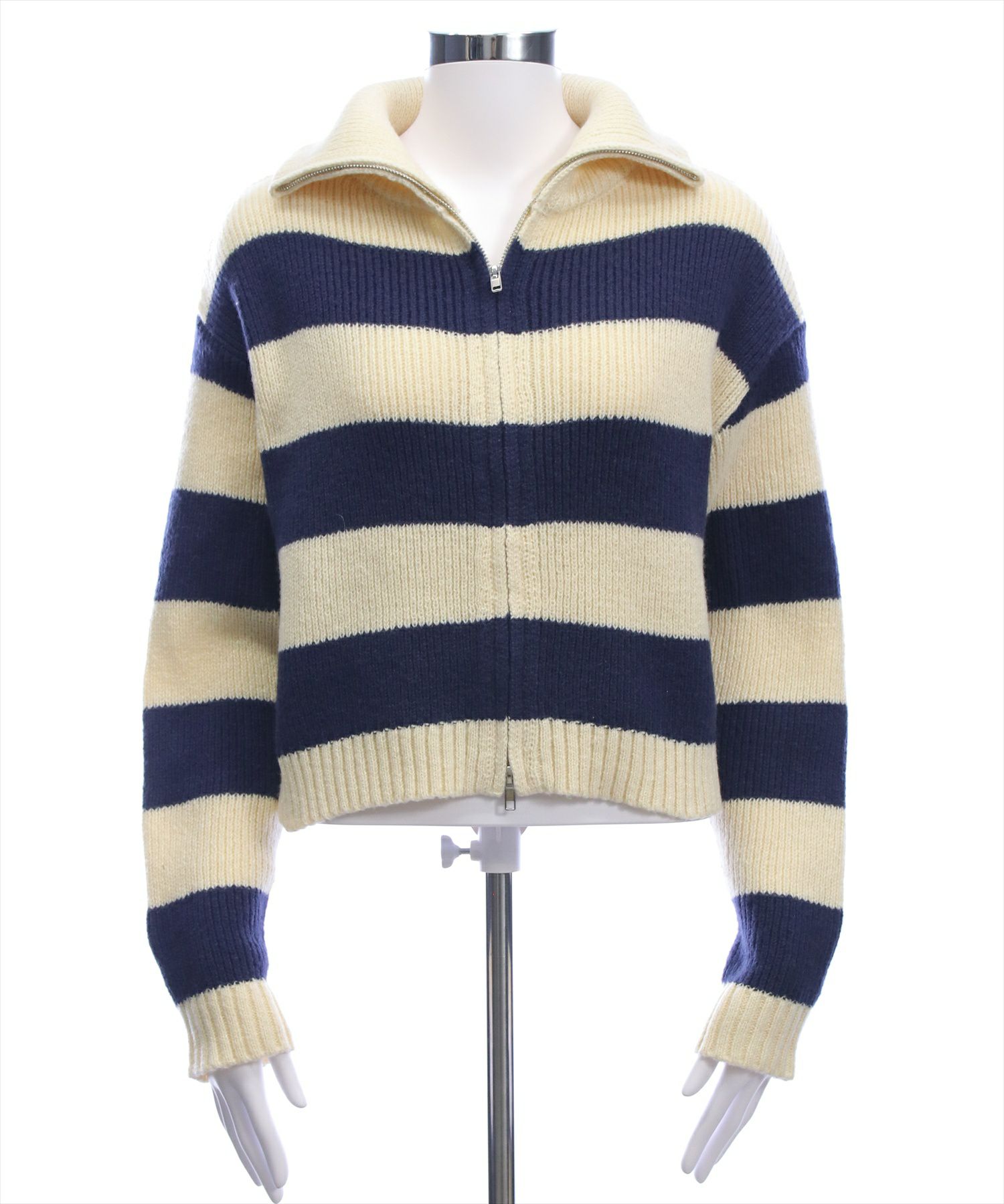 アイボリー×ネイビー