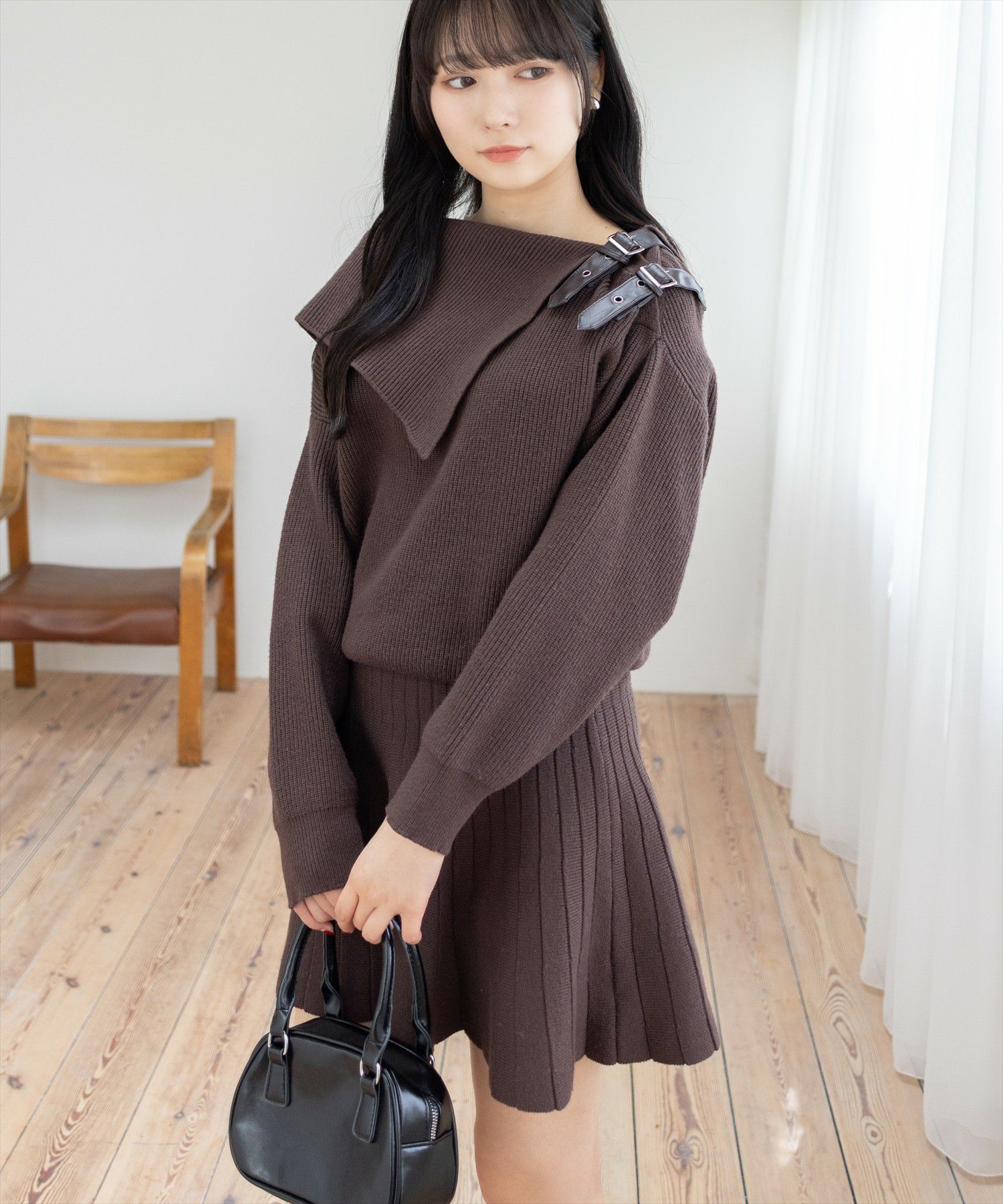 clear≪AW新作≫肩ダブルベルトニットミニワンピース[CL9176