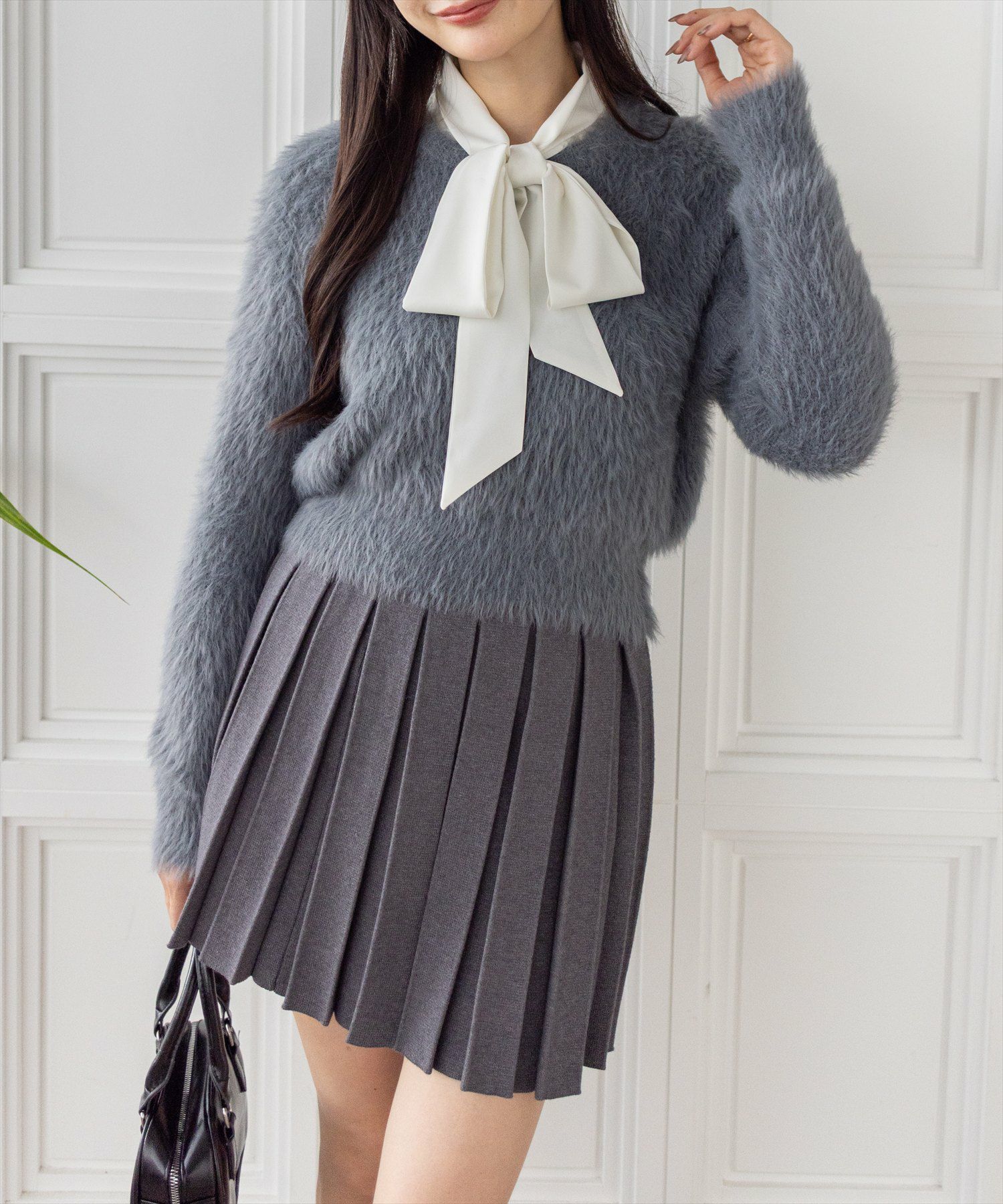 clear≪AW新作/新色追加≫ロングフェザー丸首ニットトップス[CL9058