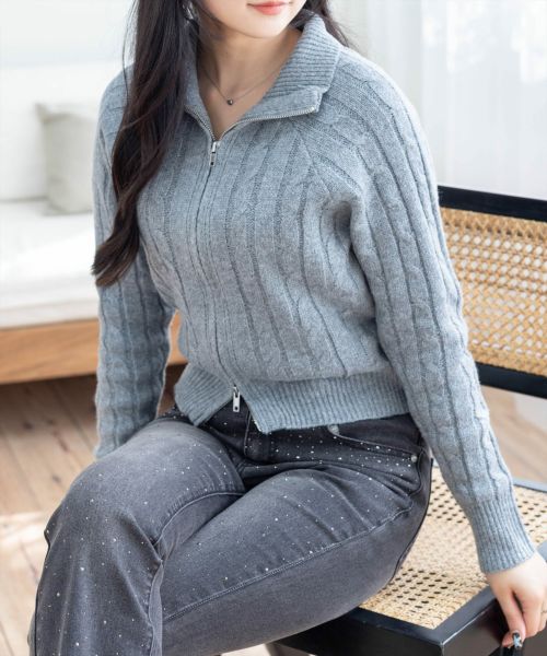 【新品未使用】Horme ダブルジップハイネックニットケープ 新品未使用】Horme ダブルジップハイネックニットケープ