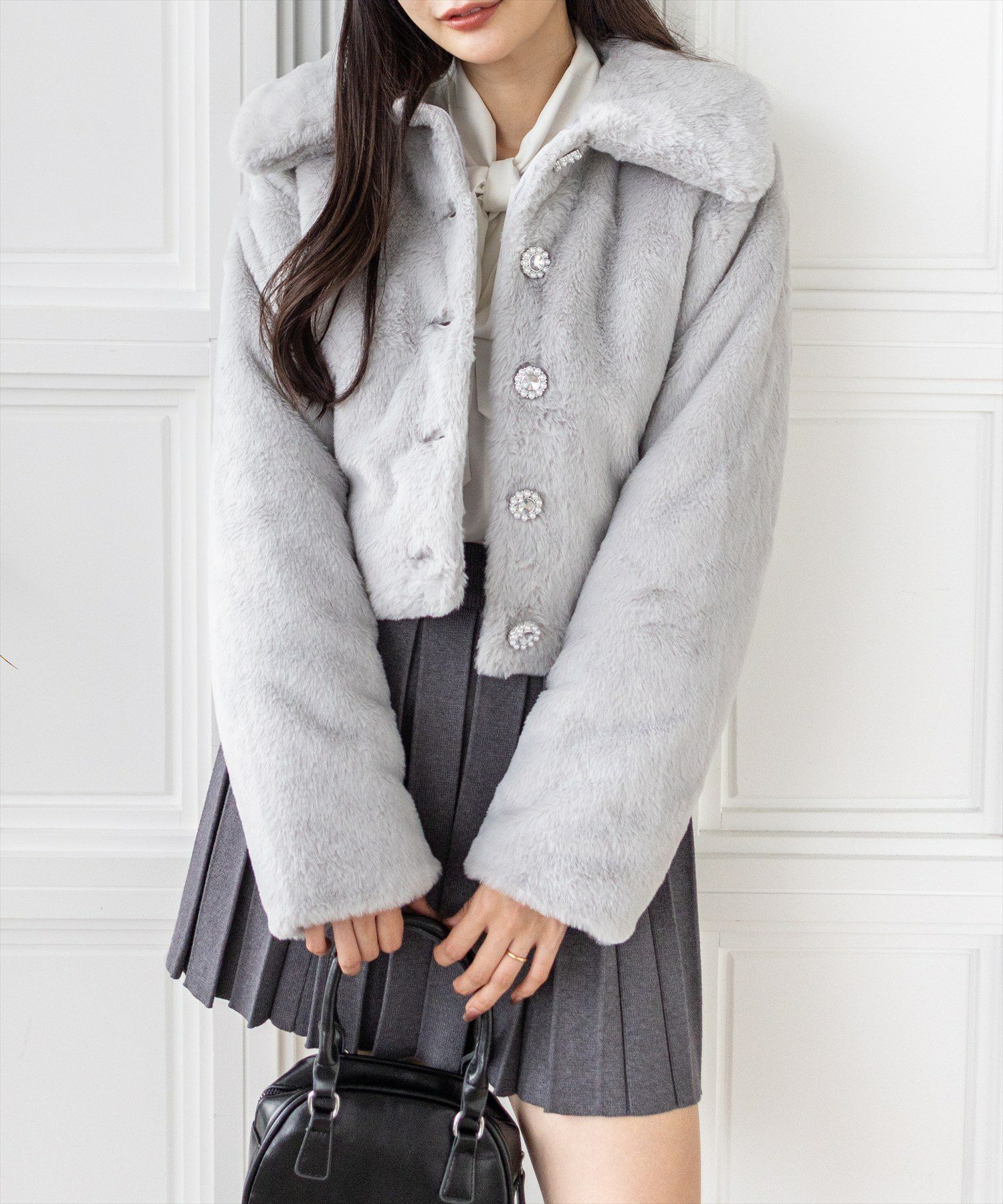 clear ビジューボタンフェイクファーショートコート[CL9074