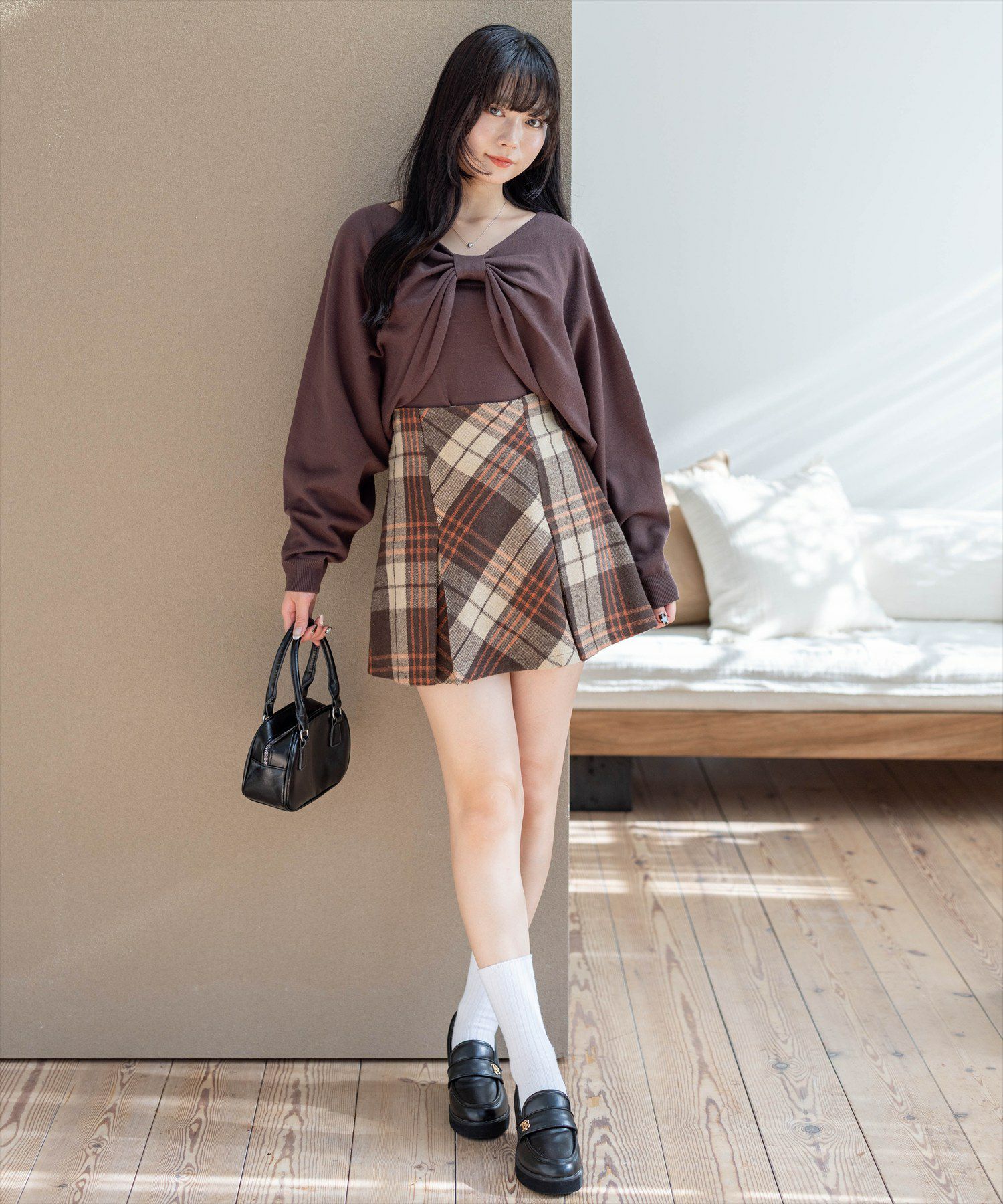 clear≪再入荷≫チェック柄バックレースアップボックスプリーツ