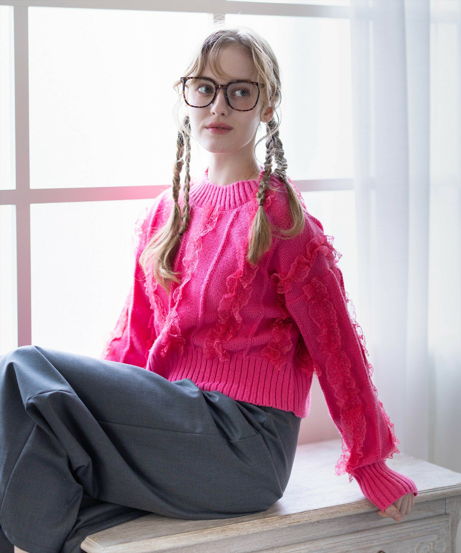 000000009077-01-l.jpg?t=