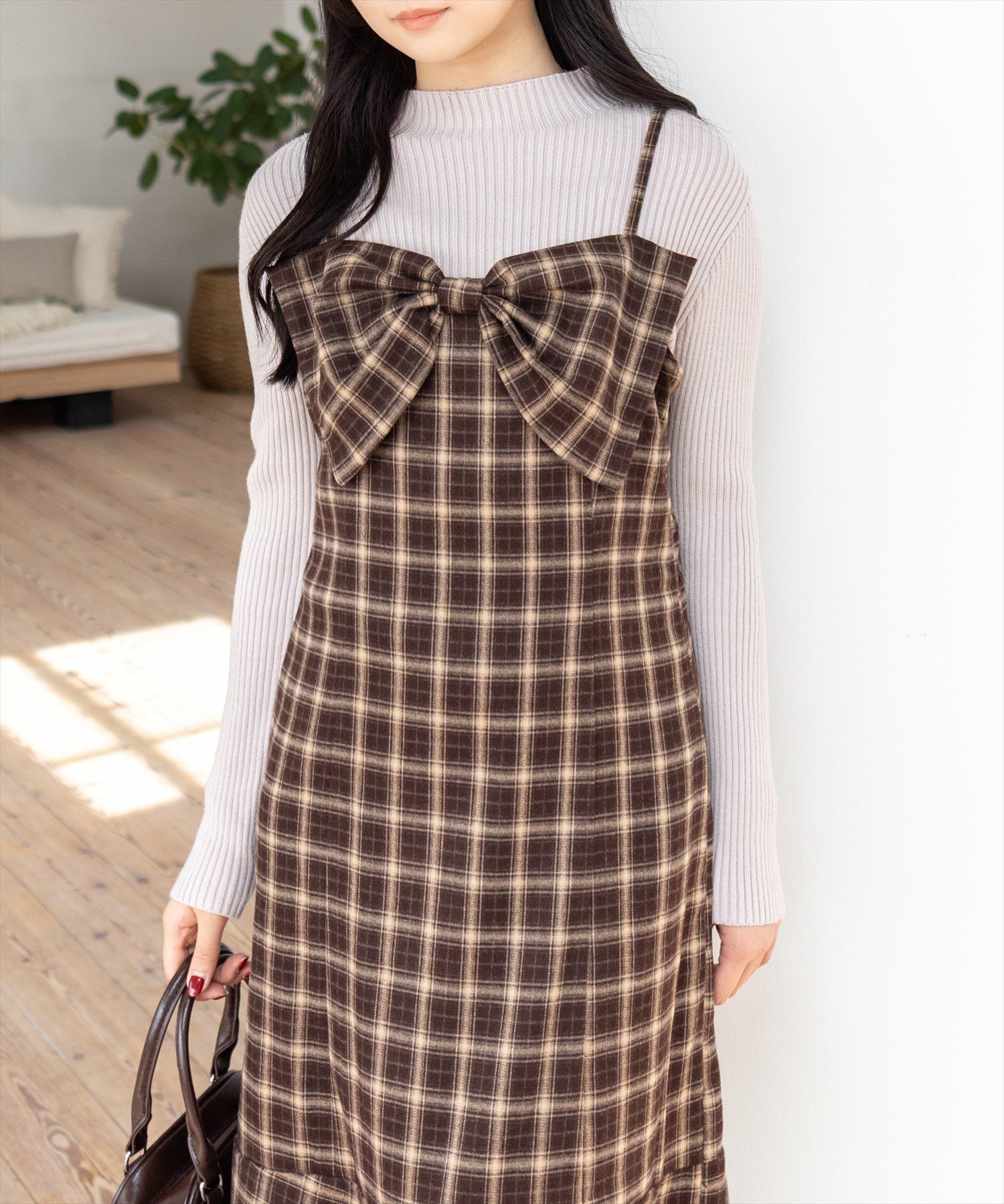 162cm/ブラウン着用