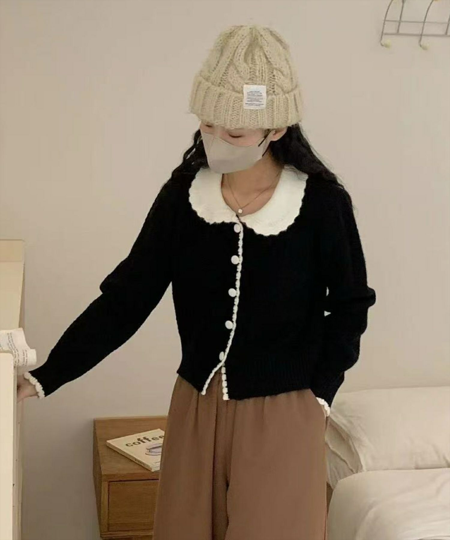 ブラック