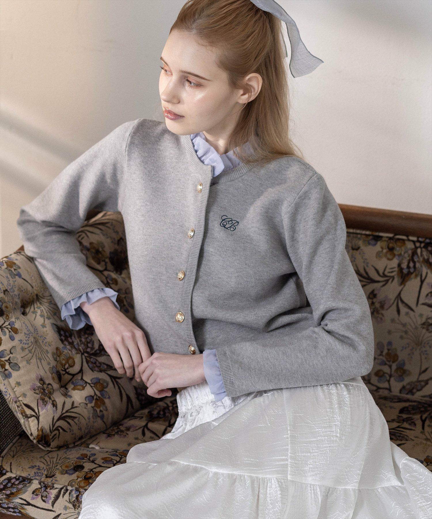 CLEAR BASIC 刺繍入りフリルニットカーディガン[CL9489] | レディース