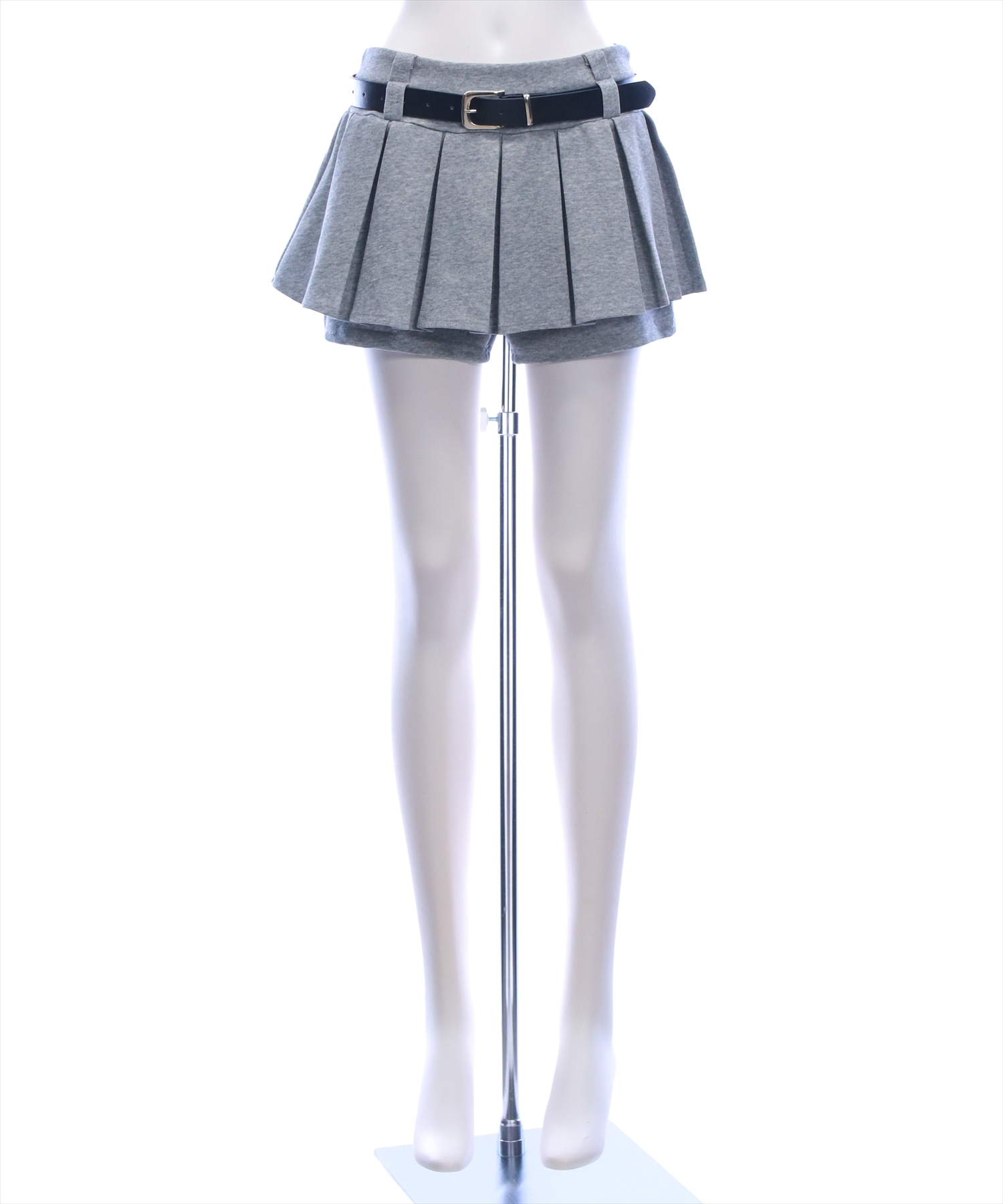 ベージュ
