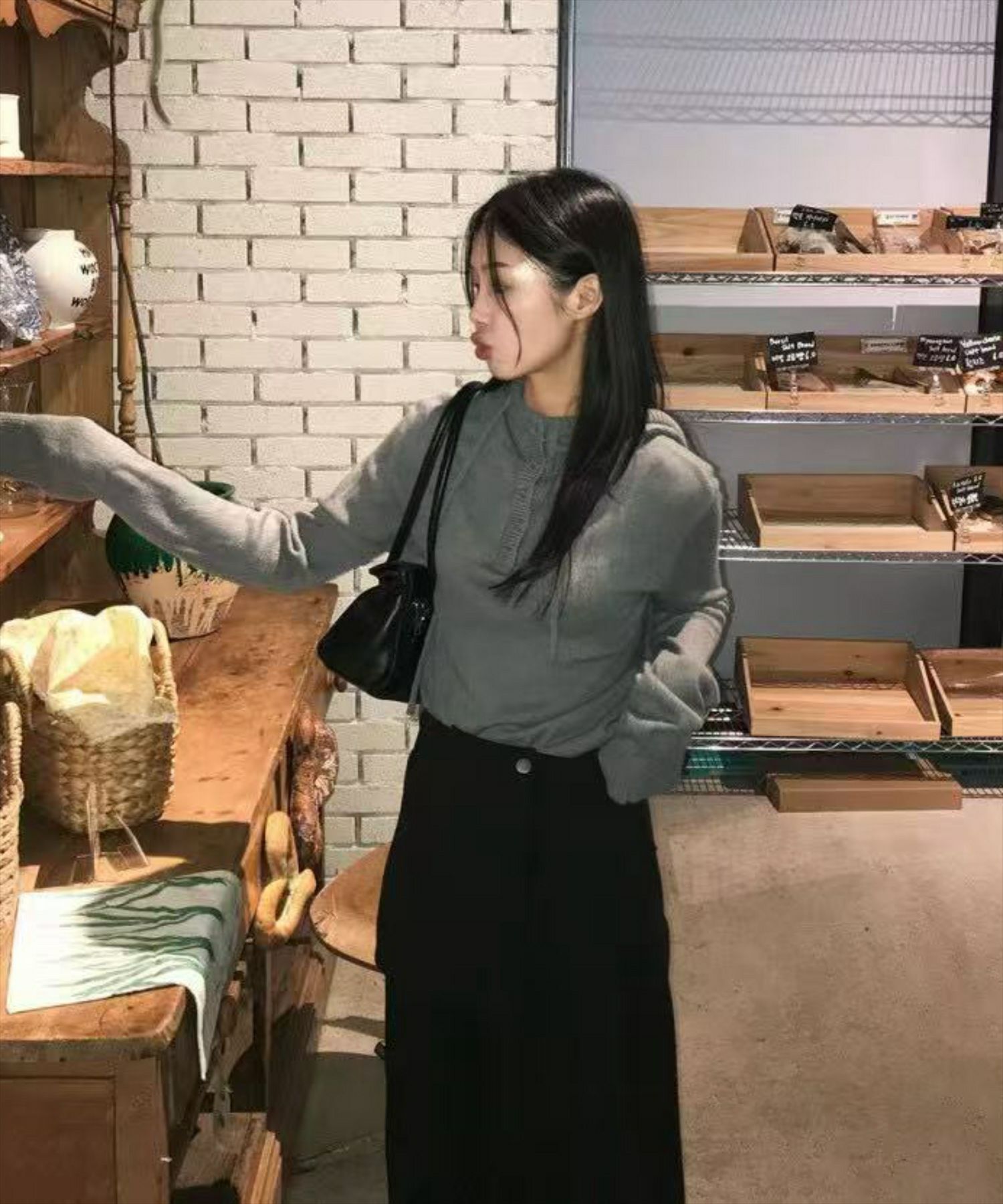 グレー着用