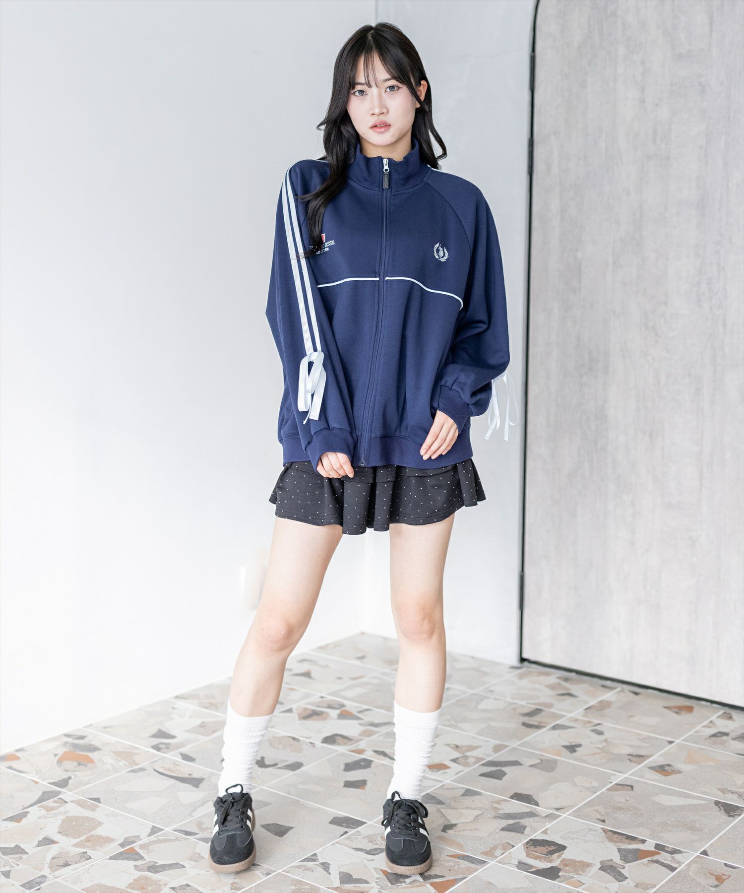 167cm/ネイビー着用