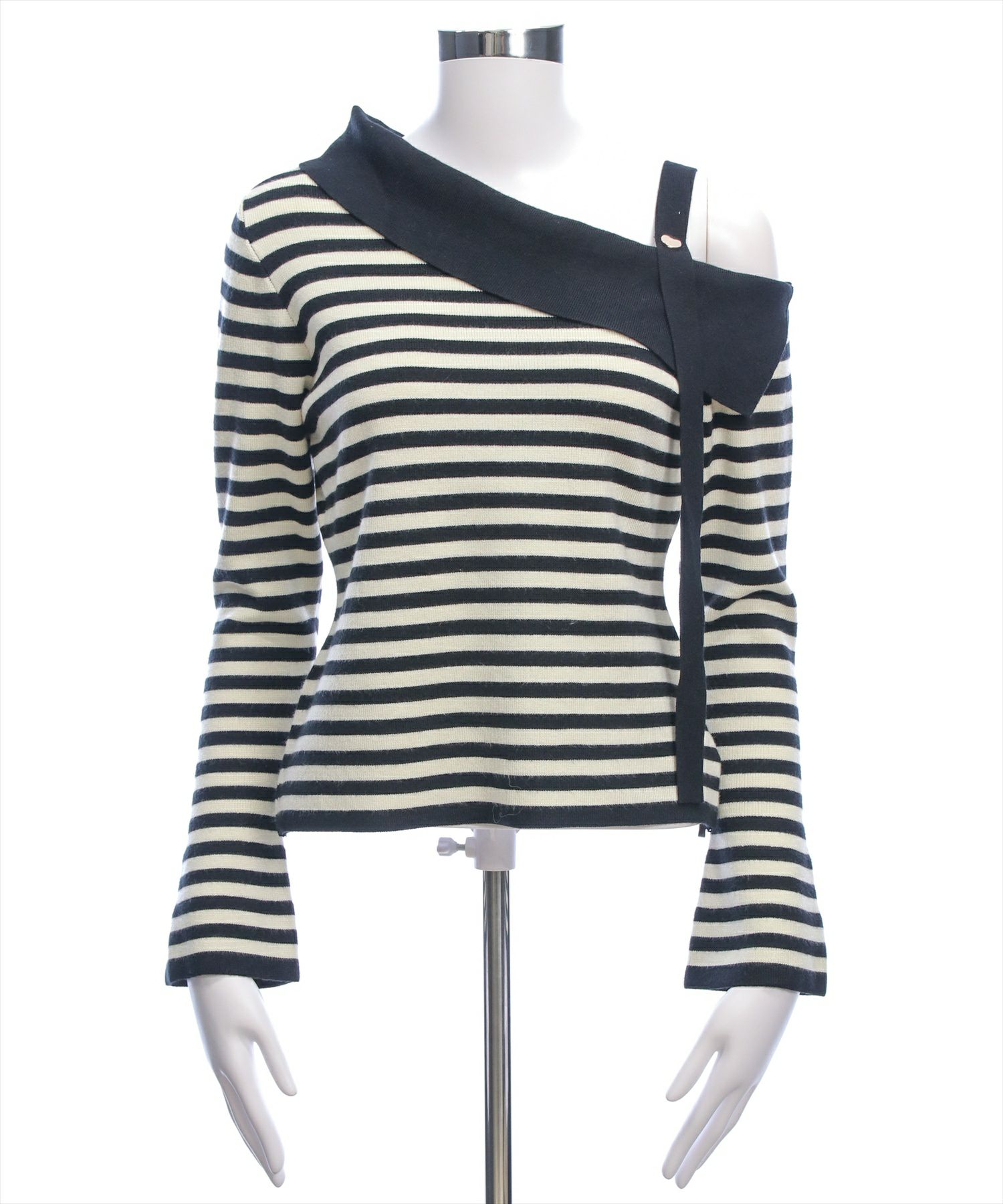 ブラック